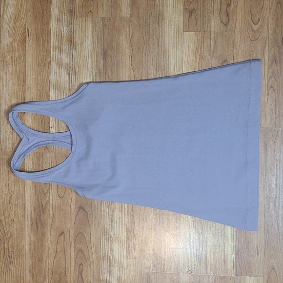 Lululemon Size 4 tank NWOT - Picture 1 of 3